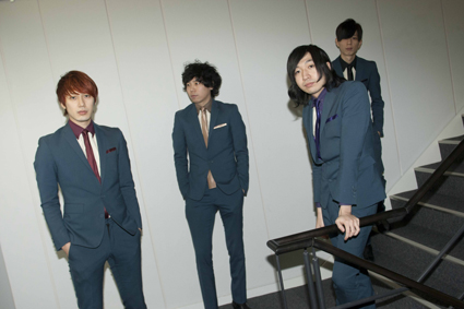 THE BAWDIES